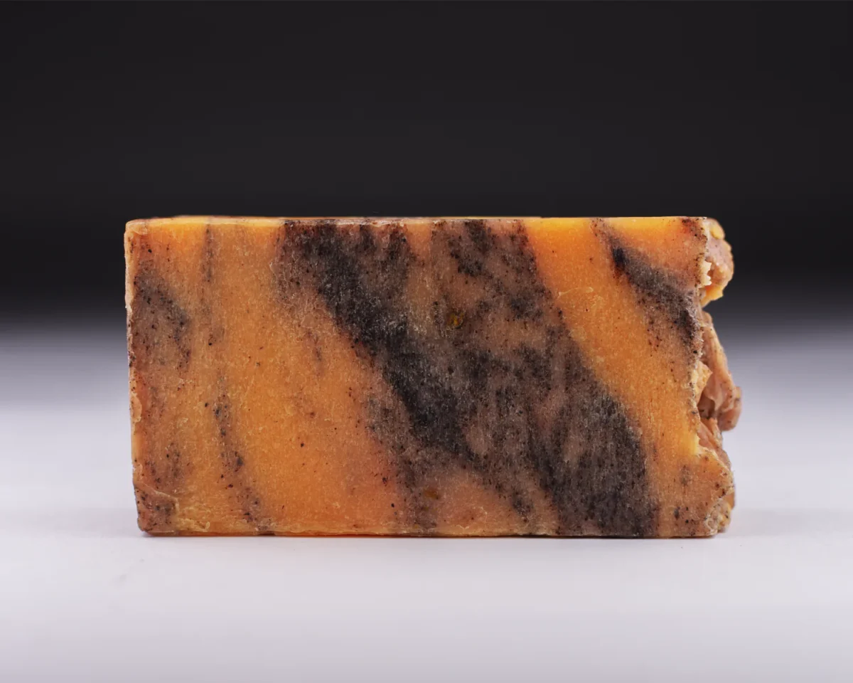 jabón artesano de canela y naranja